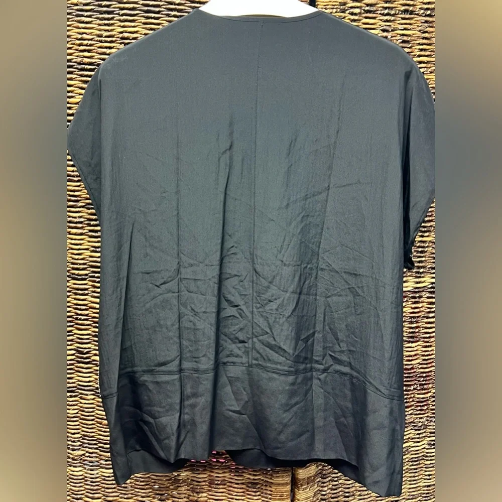 Eileen Fisher-‎ Black Blouse- Crep Silk Sequin Rivulet Cap Sleeve Shirt- Large - Picture 5 of 6